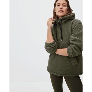 Everlane The Renew Fleece Hoodie Jacket in Kalamata Olive Green